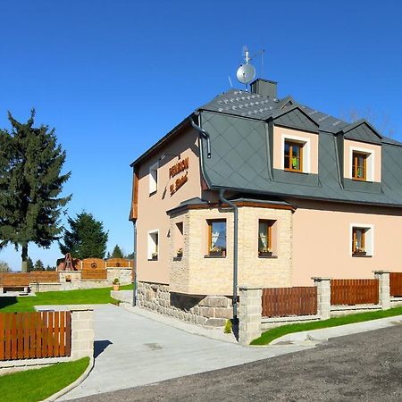 Horní Blatná Pension H.Blatna מראה חיצוני תמונה